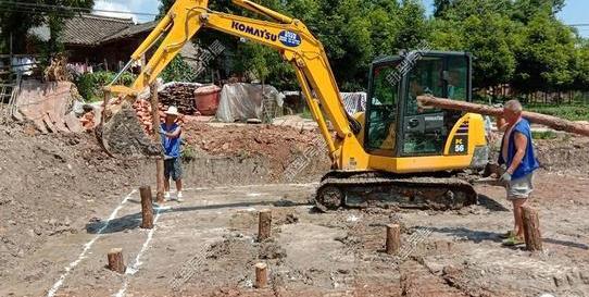 用松木樁加固地基的處理方案有哪些？需要多少成本[附實例]