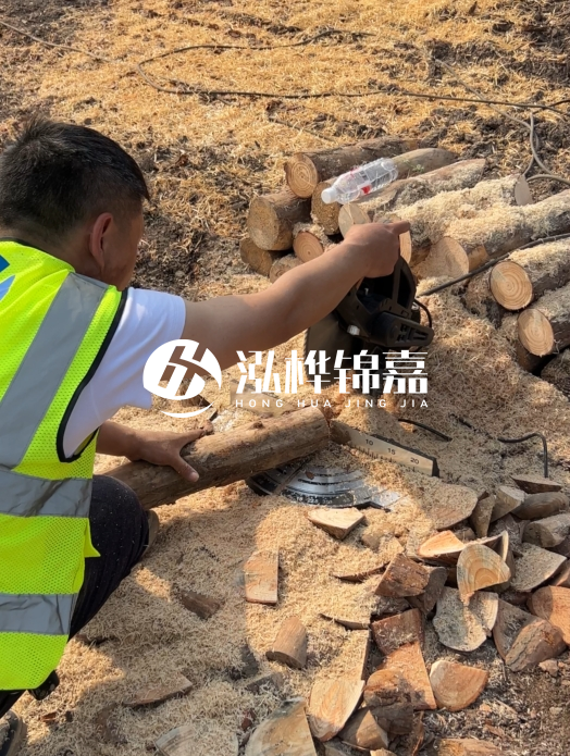 松木樁尾徑測量從哪個位置開始算?尾徑粗細不勻影響打樁質量嗎?