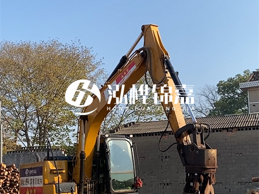 河道松木樁專業(yè)施工隊(duì)泓樺錦嘉-河道打木樁拉線的作用是什么?