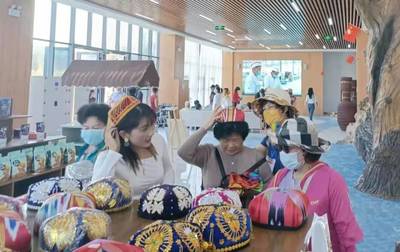 文旅融合育新機(jī) 大美喀什迎客來——新疆喀什地區(qū)旅游和特色產(chǎn)品開發(fā)小記